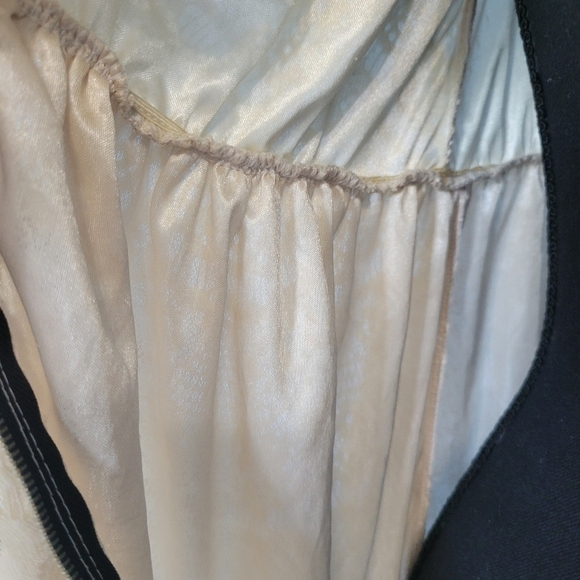 Coquette Lace Mini Ivory Dress S-M? - Picture 10 of 10